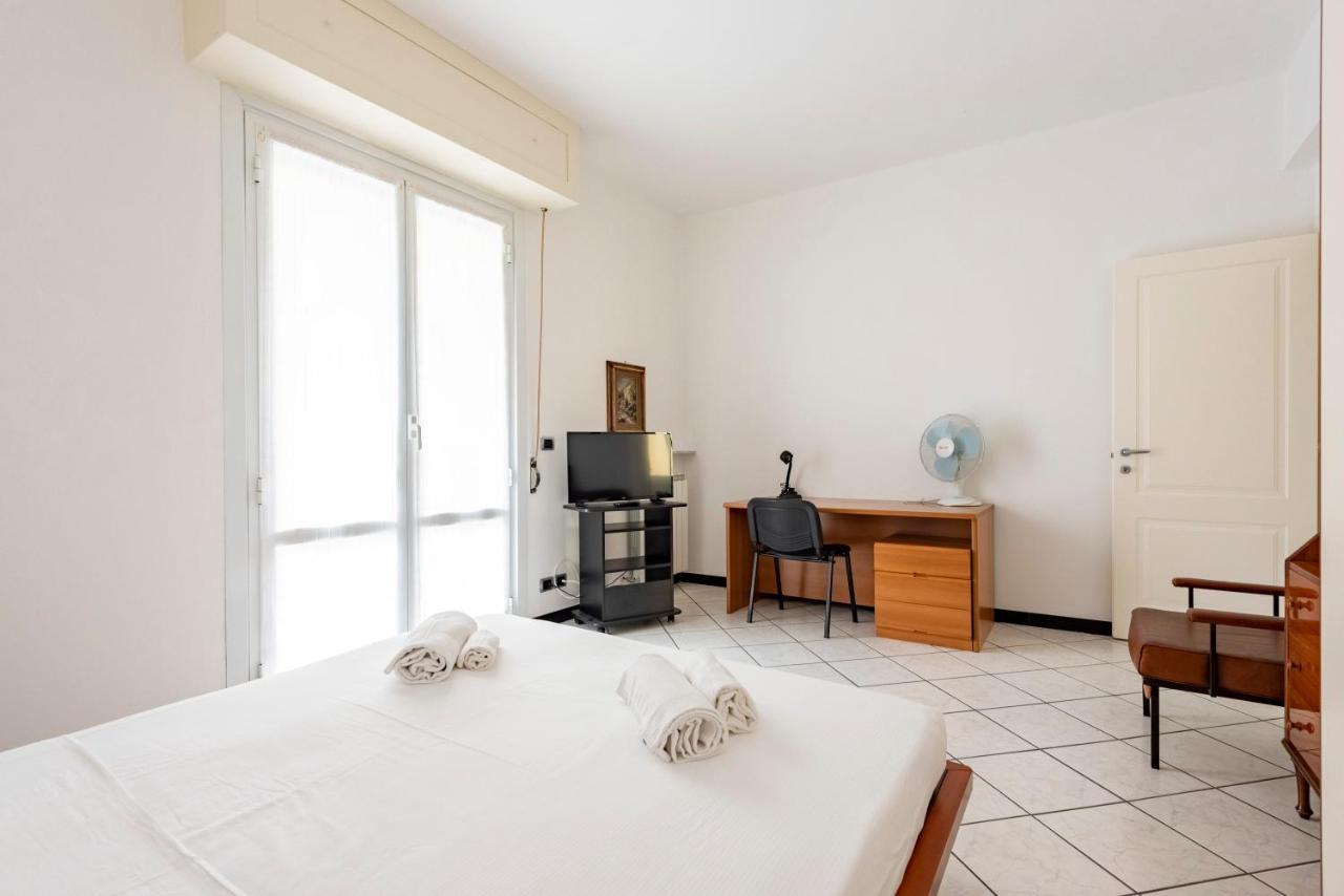 Joivy Cosy Flat With Parking In Chiavari Exterior photo