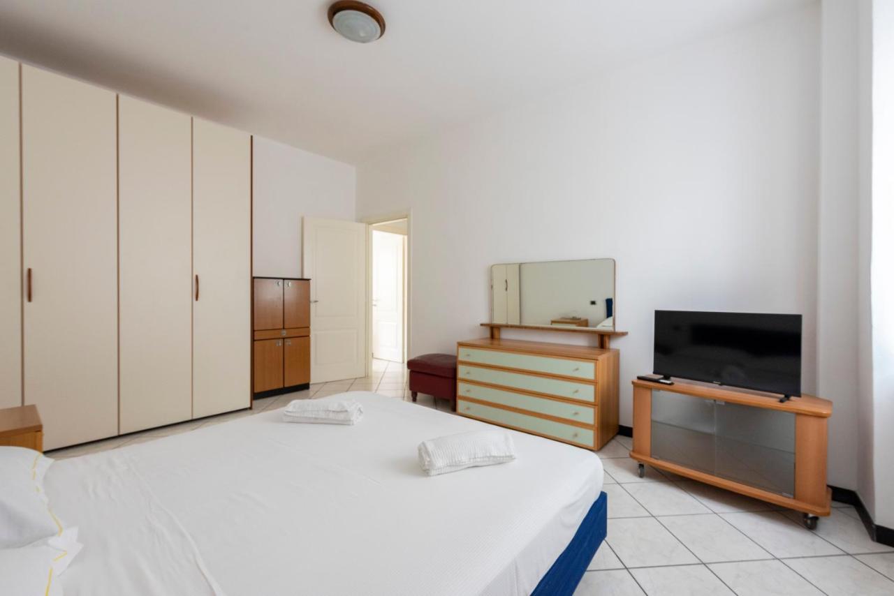 Joivy Cosy Flat With Parking In Chiavari Exterior photo